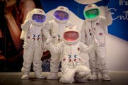 أنشطة رواد الفضاء للأطفال 