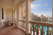 فندق مرسى ملاذ كمبينسكي اللؤلؤة الدوحة