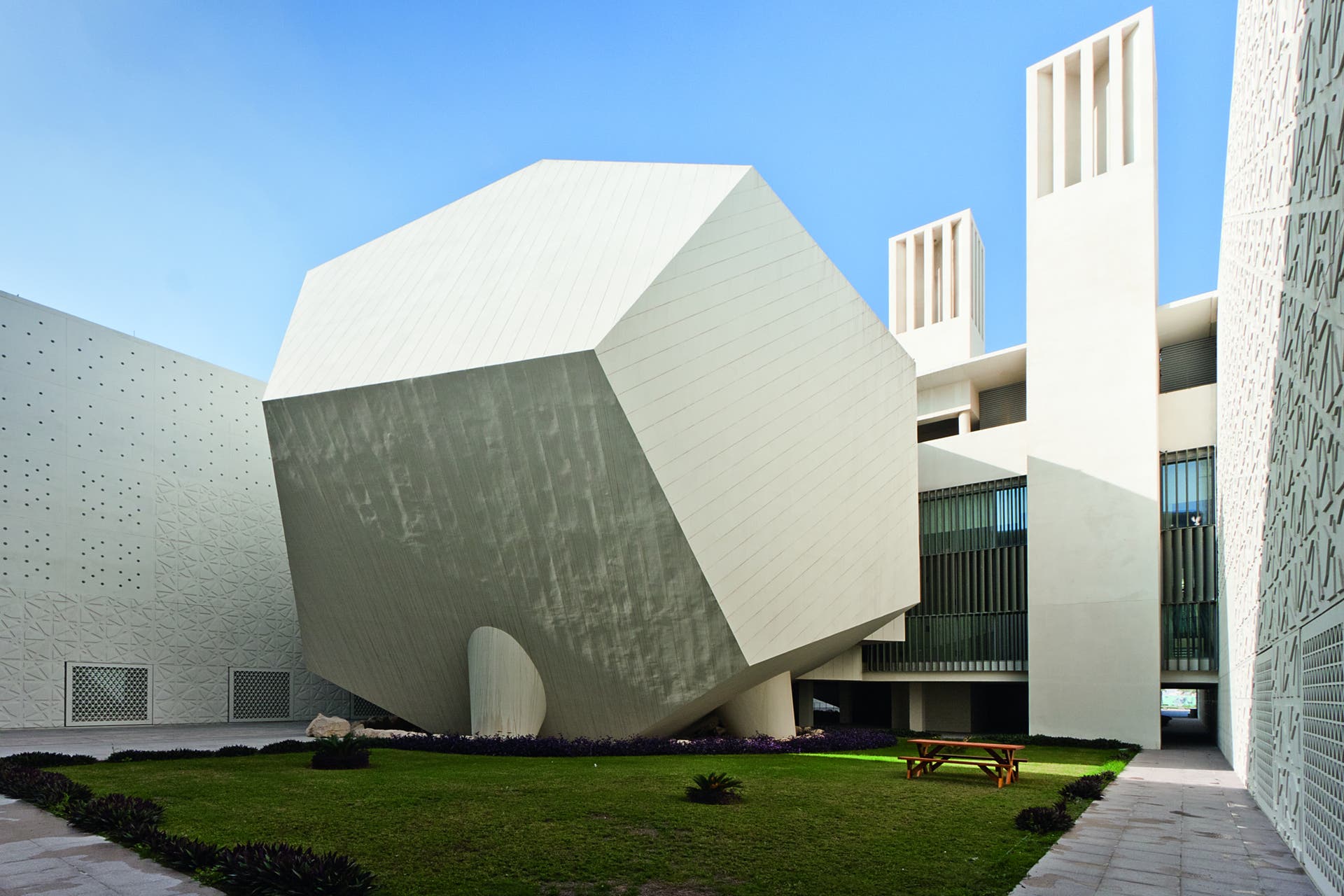 Weill Cornell Medicine – Qatar (WCM-Q) | Visit Qatar