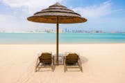 多哈金沙海滩俱乐部 (Doha Sands Beach Club)