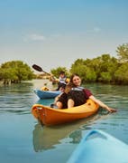 Avventura ecologica in kayak tra le mangrovie