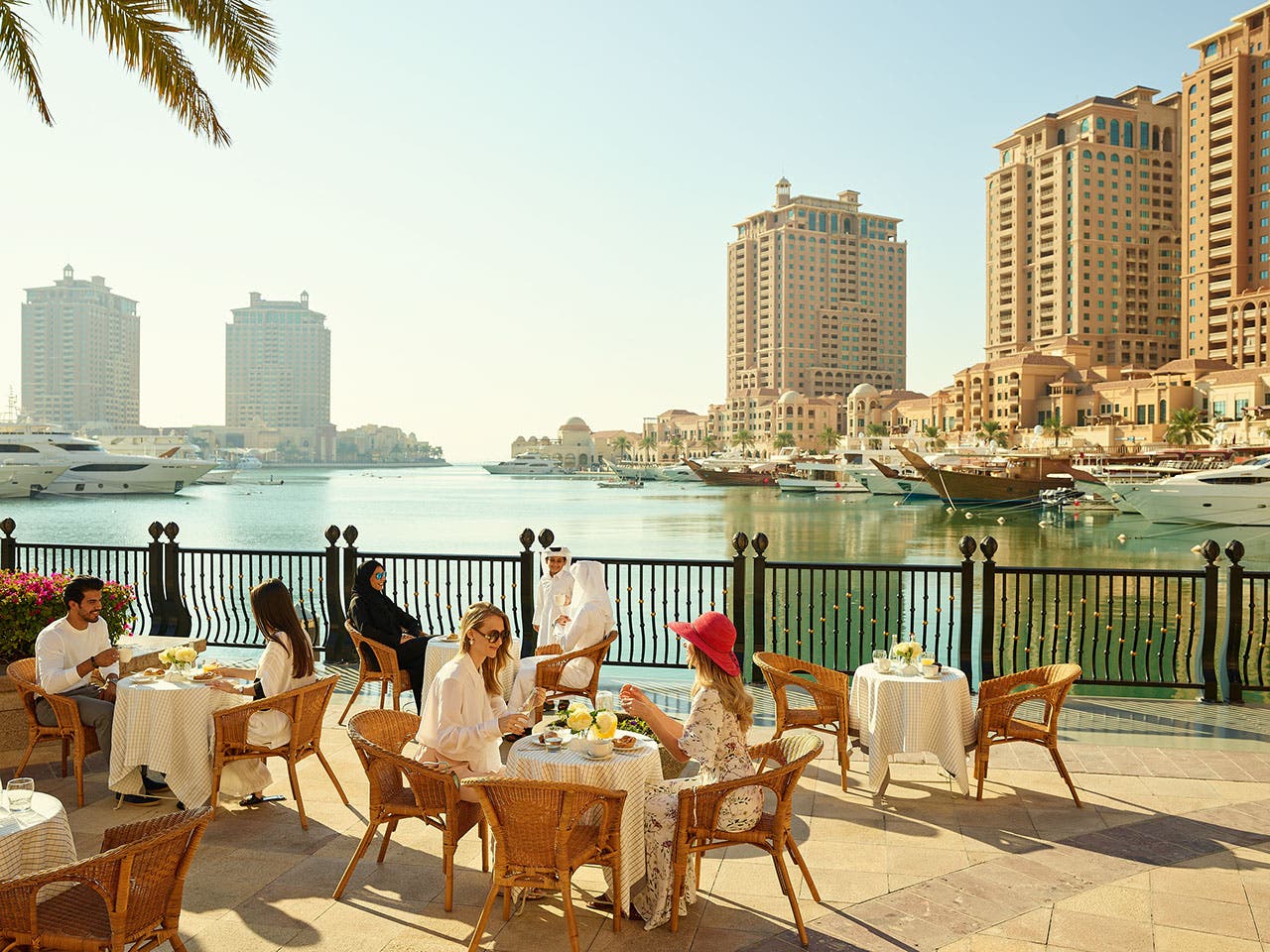 Transit exclusive - Discover Doha your way - luxury vehicle