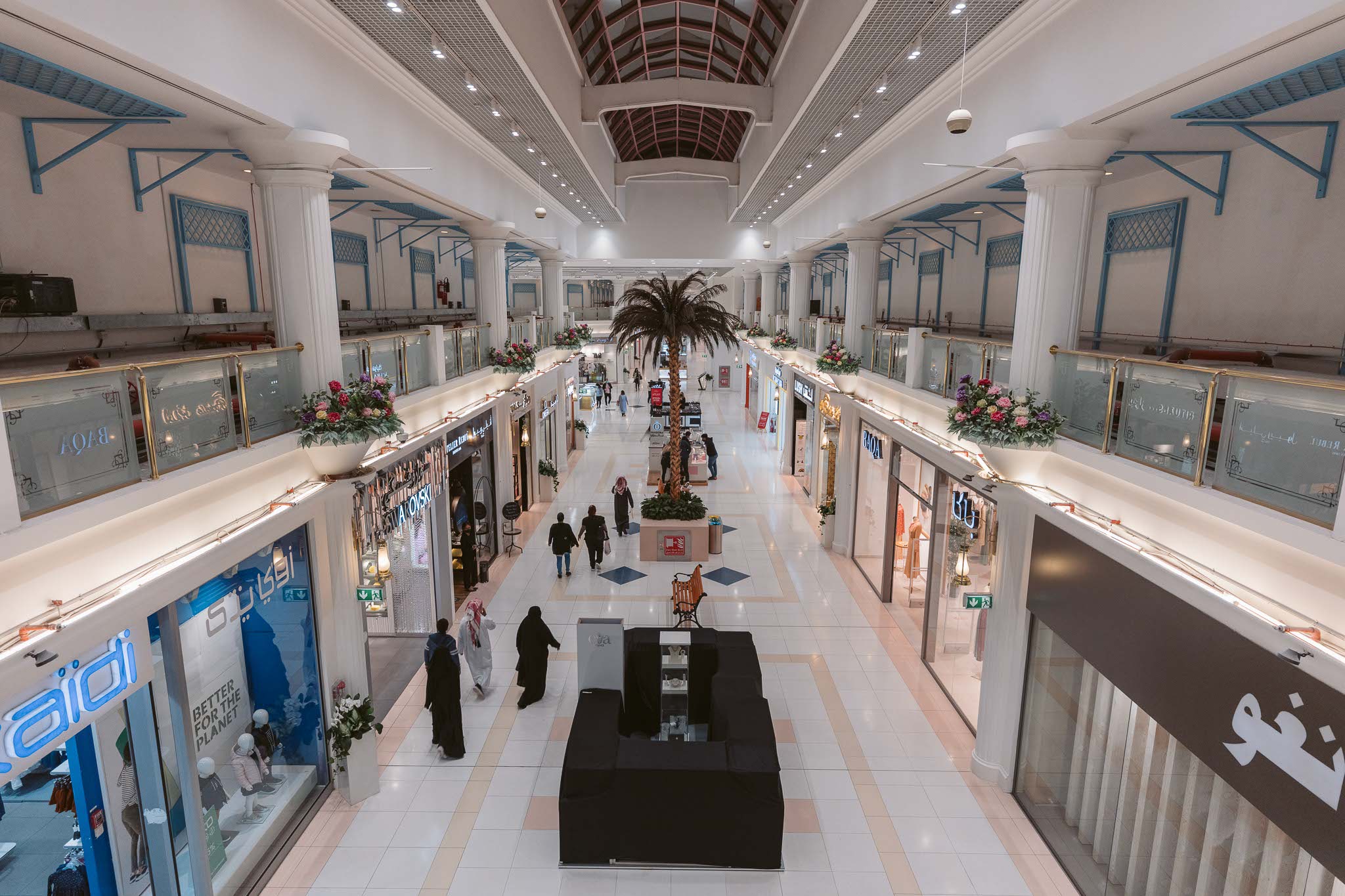 Discover the tasteful interiors of Landmark Mall Visit Qatar