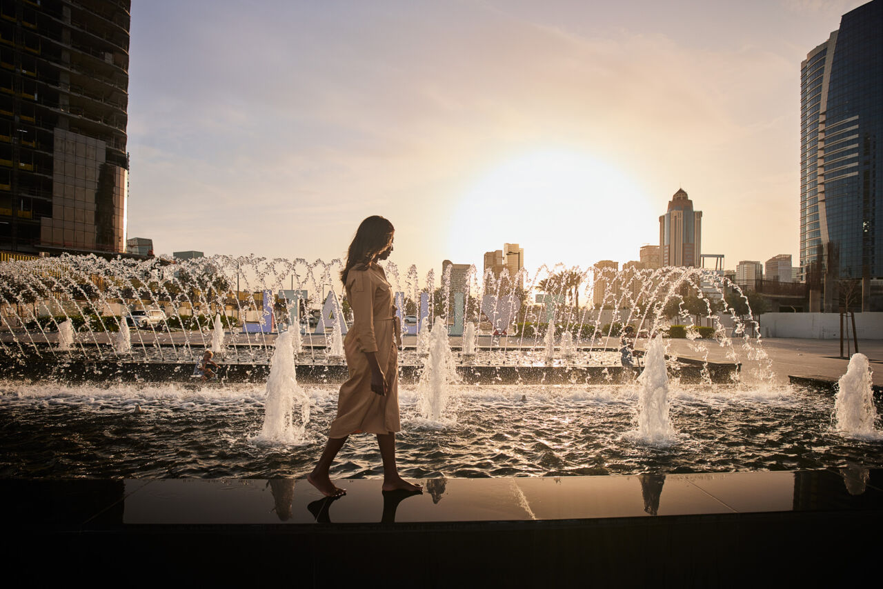 Female Travel Guide Visit Qatar
